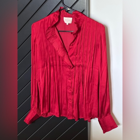 NWOT! Sezane chemise shirt w ruffled collar in red. Size 4. NEVER WORN! Pristine